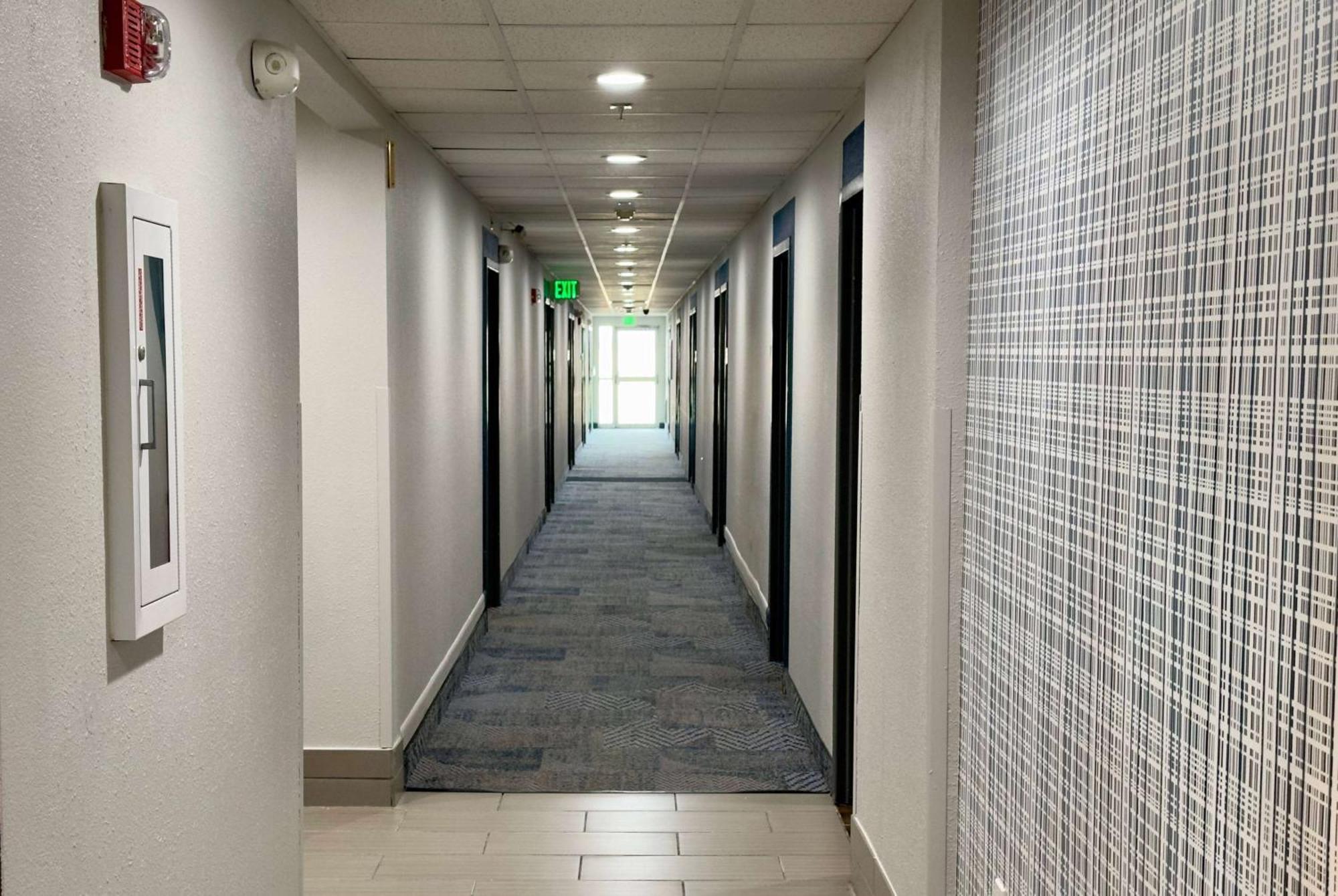 Microtel Inn&Suites DIA Denver Bagian luar foto
