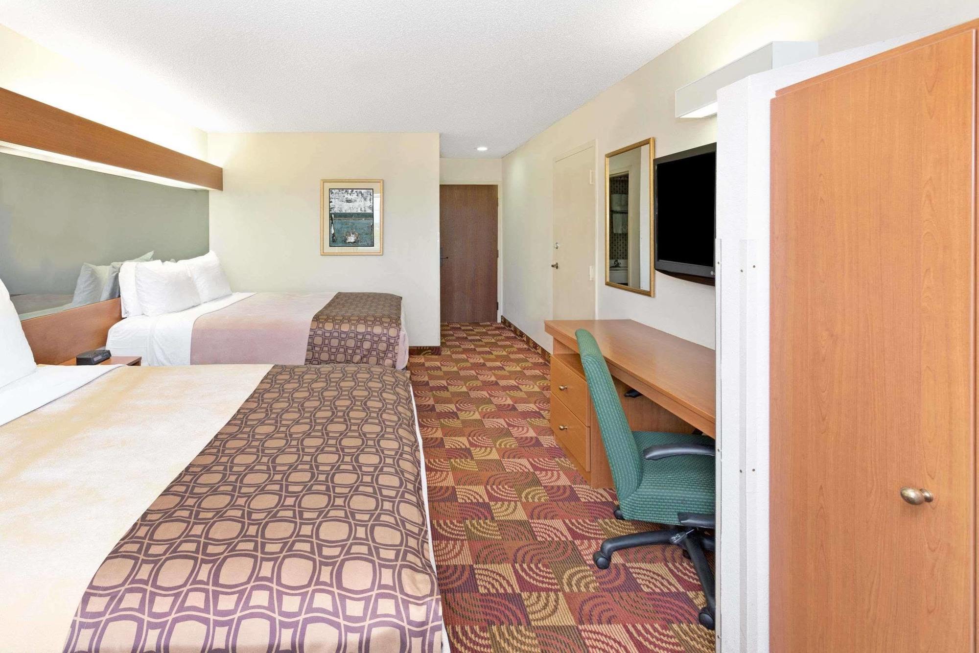 Microtel Inn&Suites DIA Denver Bagian luar foto